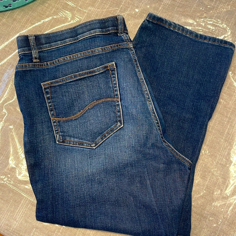 Lee Regular Fit Capri Jeans